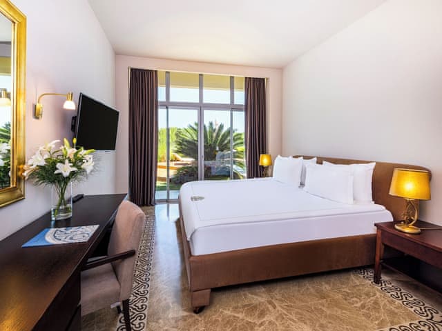 Presidential Villa, Multiple Beds (Presidential Villa)