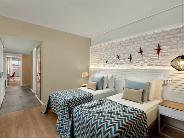 Family Room, 2 Bedrooms