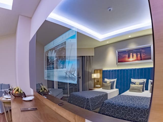 Double Room (Side Sea View)