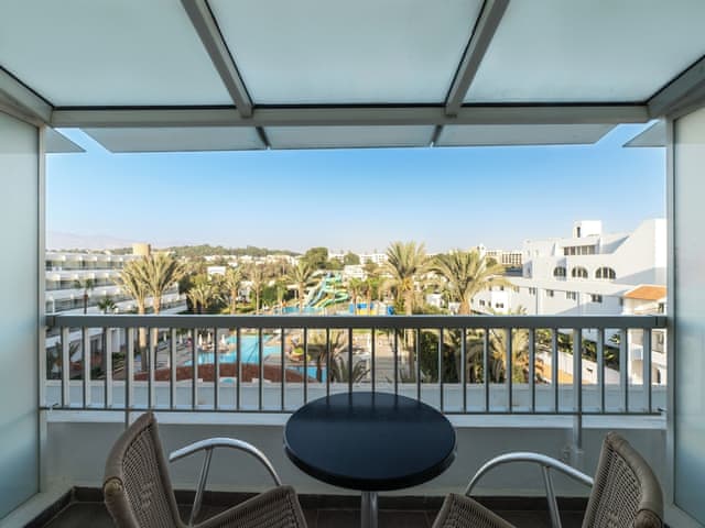 Superior Twin Room, Pool View