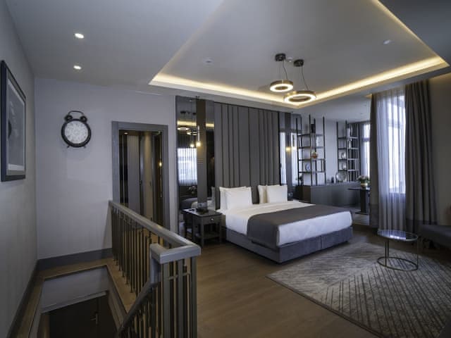 Loft Suite Room