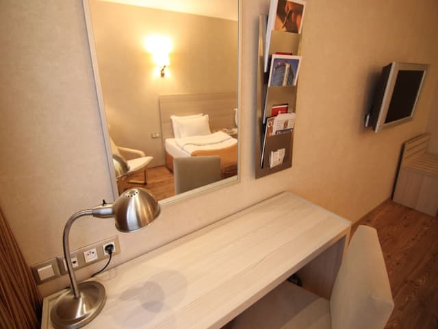 Twin Room, 2 Twin Beds