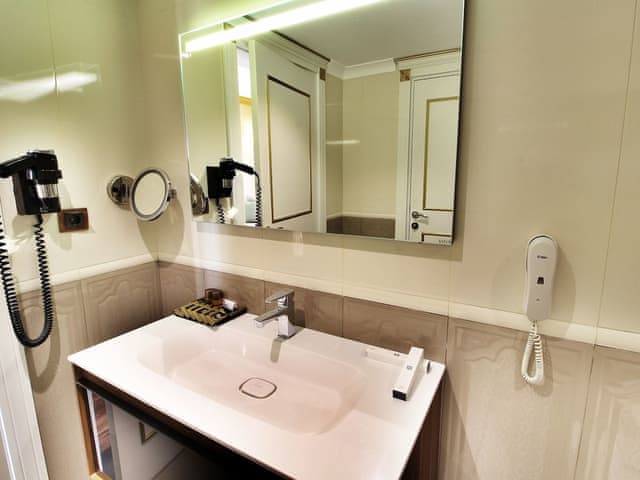 Studio Suite, 1 Bedroom, Sea View