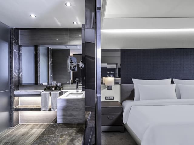 Deluxe Room, Garden View