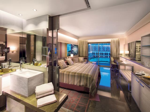 Deluxe Room, Garden View