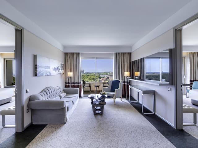 Superior Suite, 1 King Bed with Sofa bed, Sea View