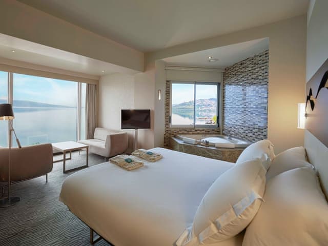 Suite, 1 Bedroom, Corner