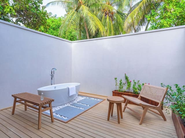 Havuzlu Plaj Villası