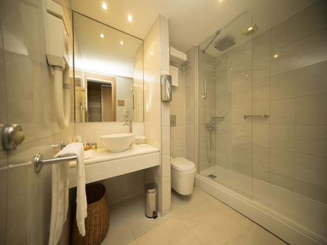 Standard Double or Twin Room, Balcony, Garden View