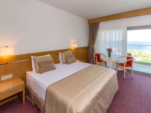 Standard Double or Twin Room, Balcony, Partial Sea View
