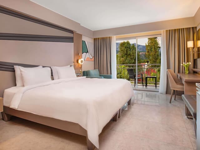 Delüks Oda Bahçe Manzaralı