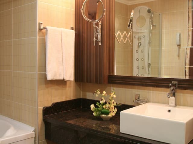 Superior Room, Multiple Beds