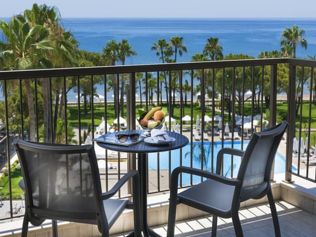 Delüks Oda Deniz Manzaralı