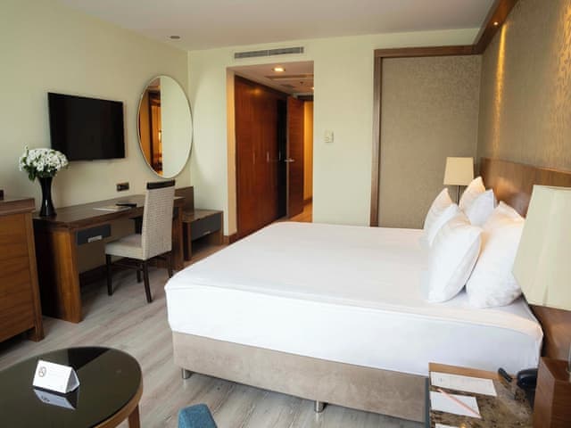 Family Twin Room