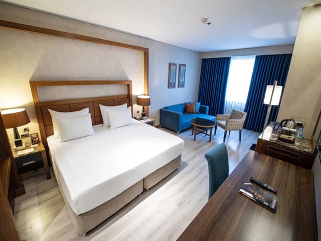 Deluxe Room, 1 King Bed