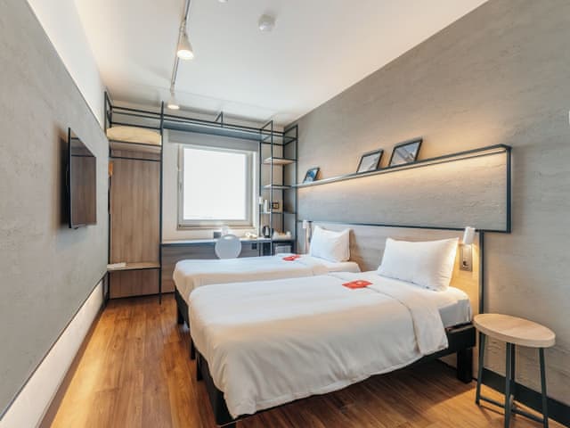 Superior Room, 2 Twin Beds, Sea View