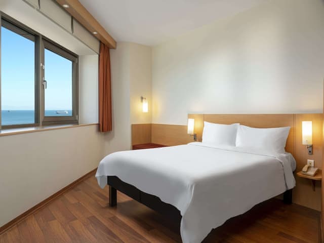 Premium Room, 1 Double Bed, Sea View