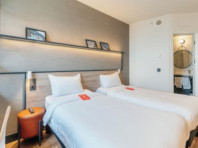 Superior Room, 2 Twin Beds, Sea View