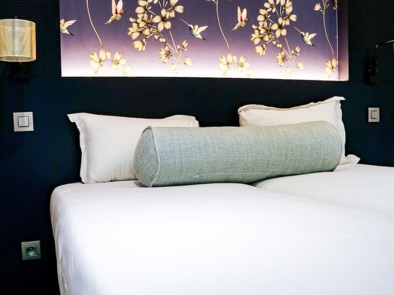 Madame Cadet by Collection Vesper – Paris