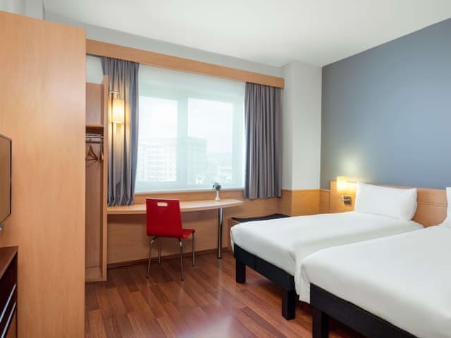 Room, 2 Twin Beds