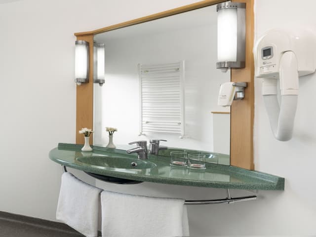 Double Room, 1 Double Bed (Conical)