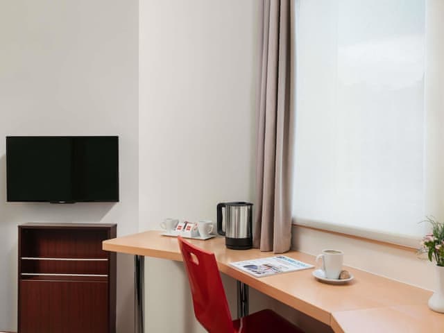 Room, 2 Twin Beds