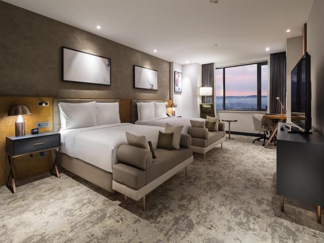 Family Room, 2 Queen Beds