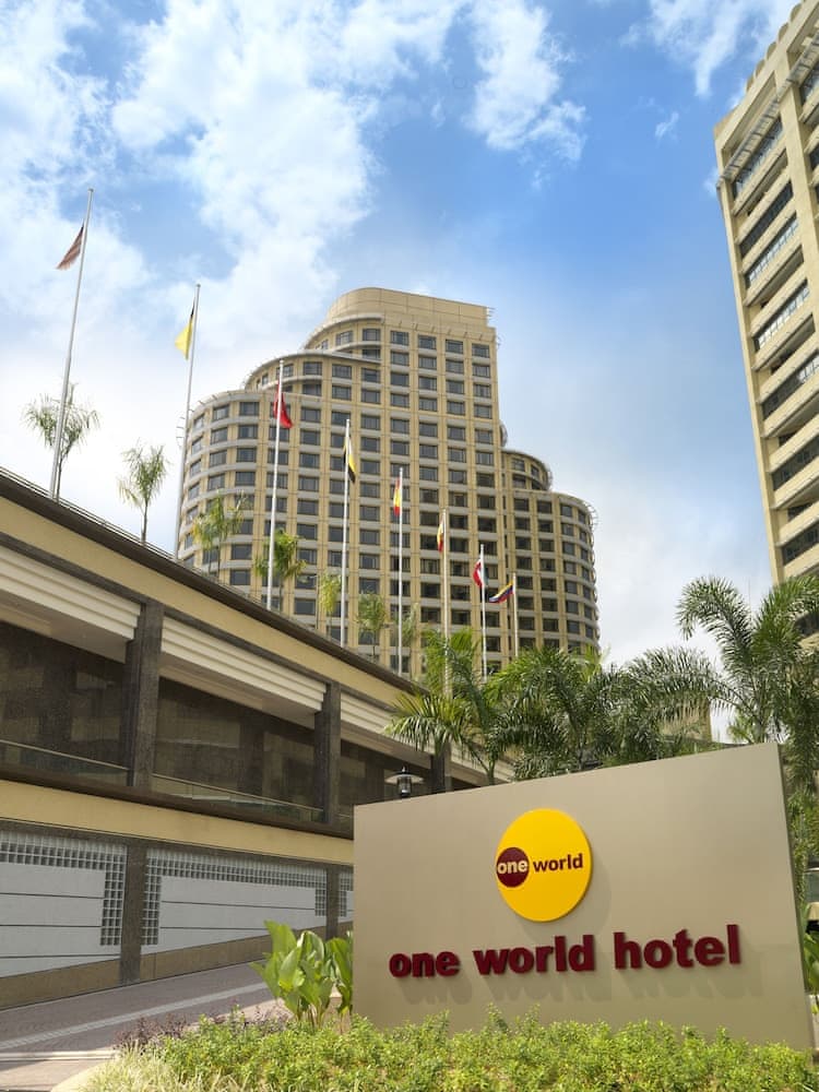 One World Hotel