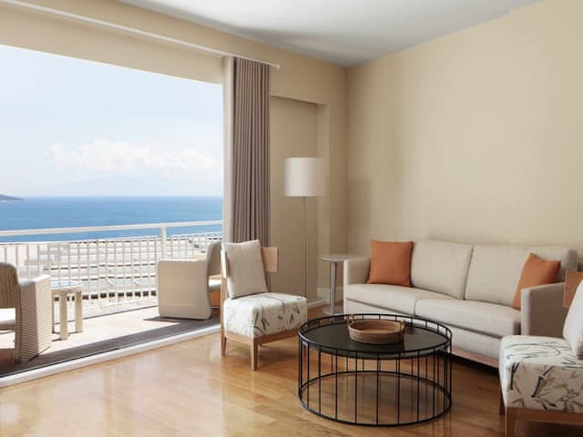 Aile Odası - Deniz Manzaralı