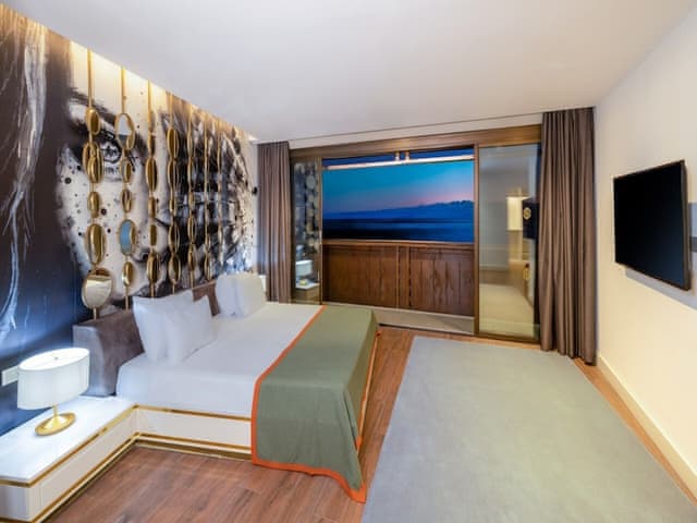 Suite King