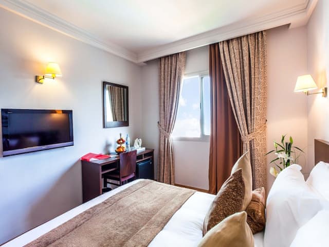 Superior Room, Pool View