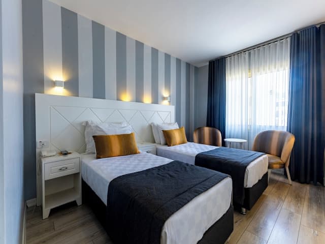 Standard Room Land View