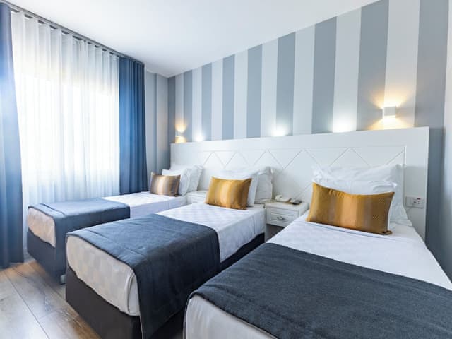 Superior Triple Room, 1 Bedroom