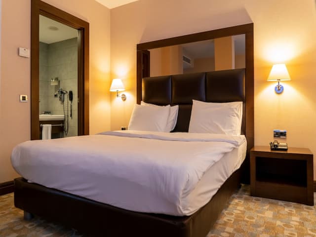 Suite, 1 Double Bed, Corner