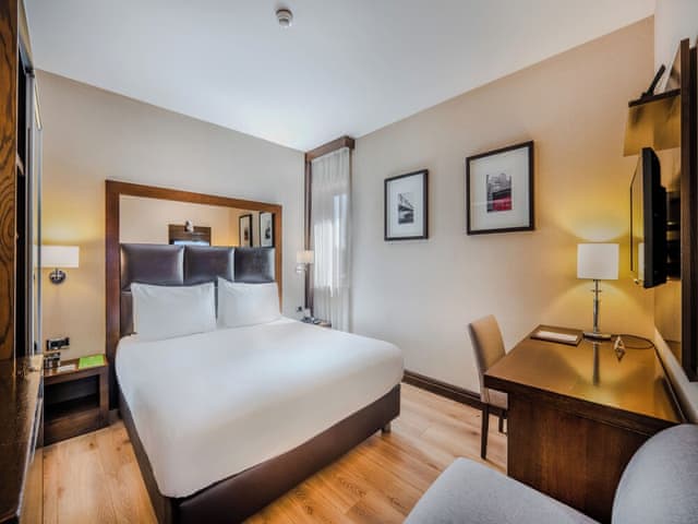 Standard Double Room, City View
