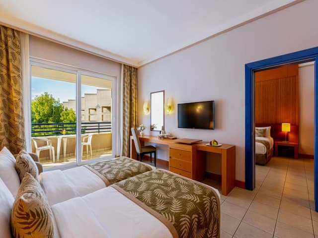 Family Room, 2 Bedrooms