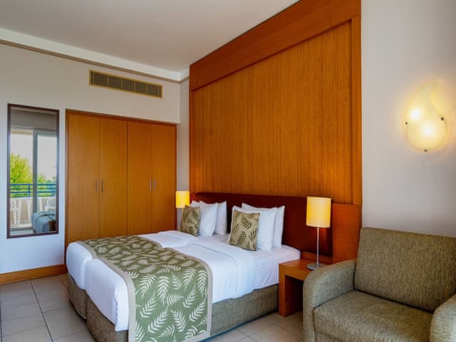 Family Room, 2 Bedrooms