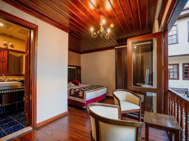 Deluxe Çift Kişilik veya İki Tek Kişilik Yataklı Oda