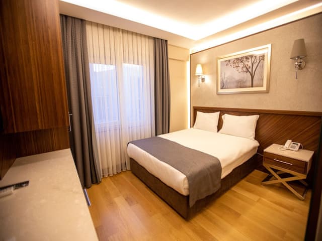 Standart Çift Kişilik Oda, 1 King Yatak