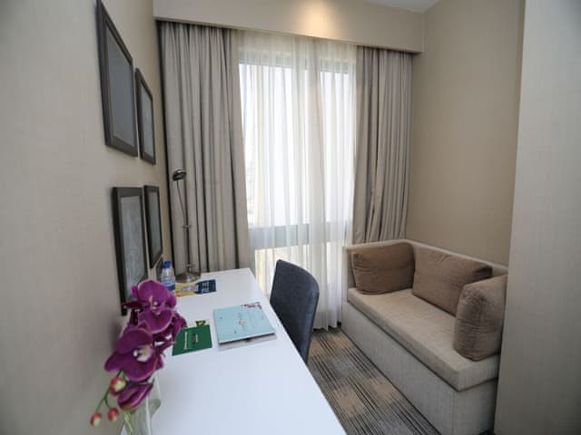 Room, 1 Queen Bed, Non Smoking