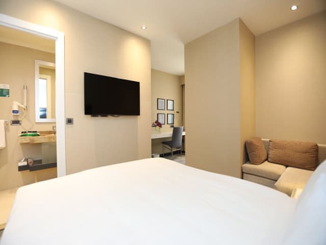 Room, 1 Queen Bed, Non Smoking