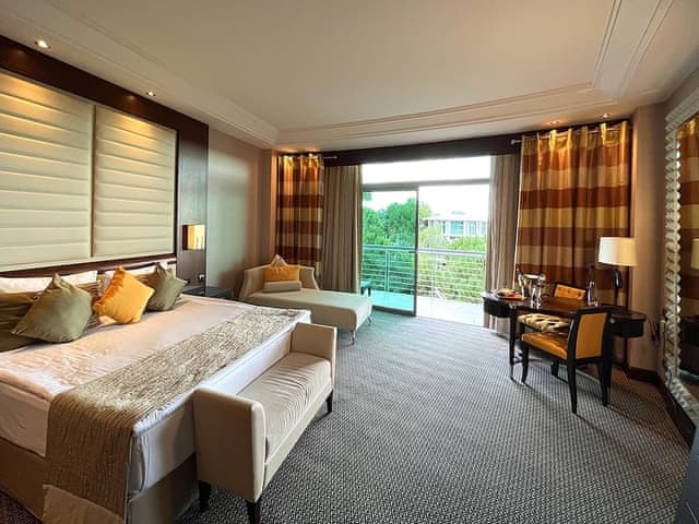 Superior Room, Garden View