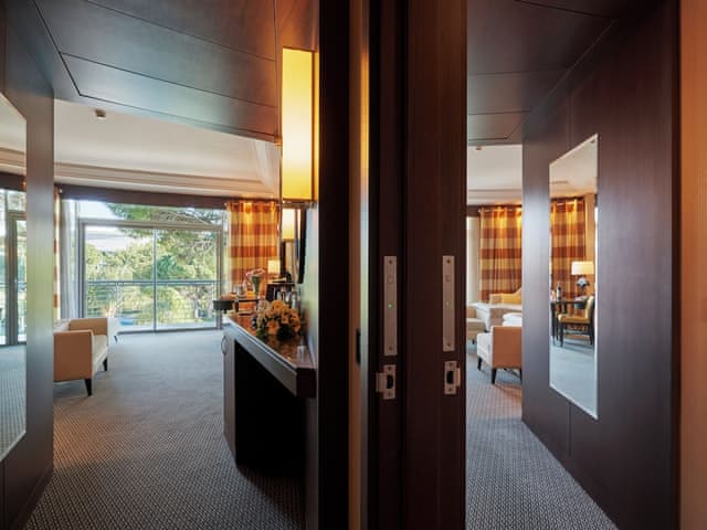 Superior Family Connection Room