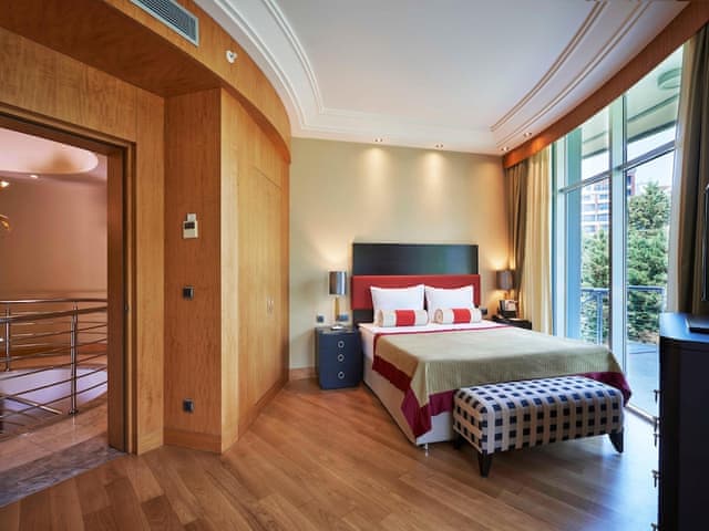 Single Villa