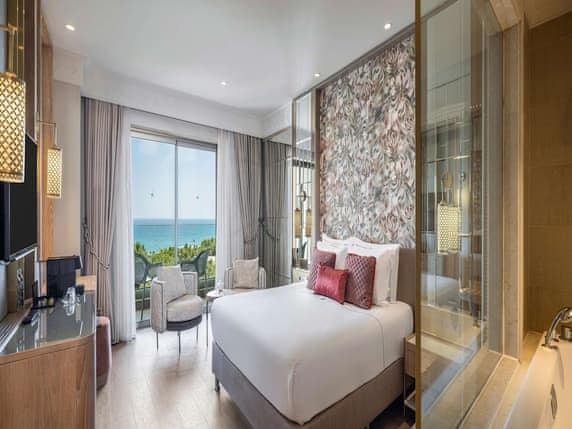 Honeymoon Sea View with Jacuzzi