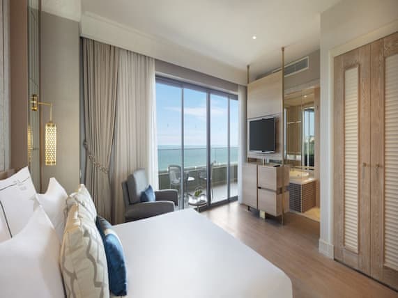Deluxe Suite, Sea View
