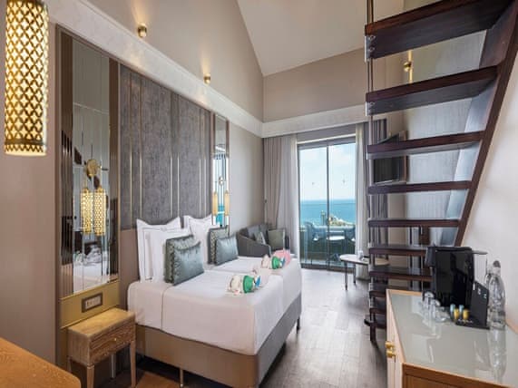 Family Duplex Forest View