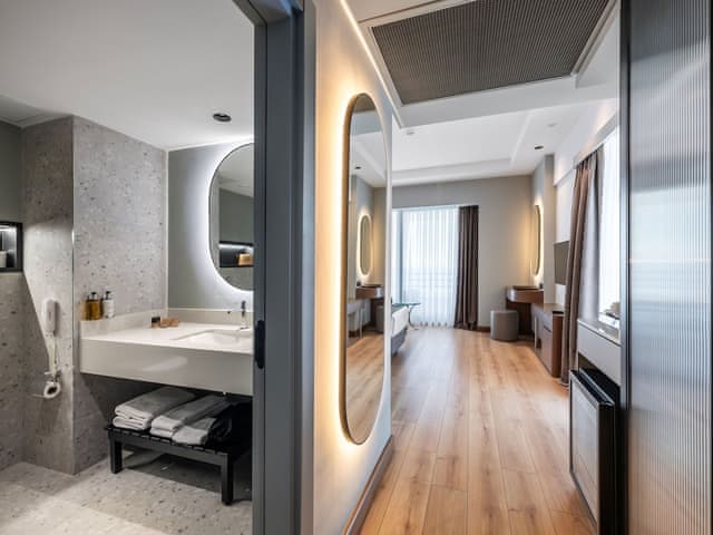 Standard Triple Room, Mountain View