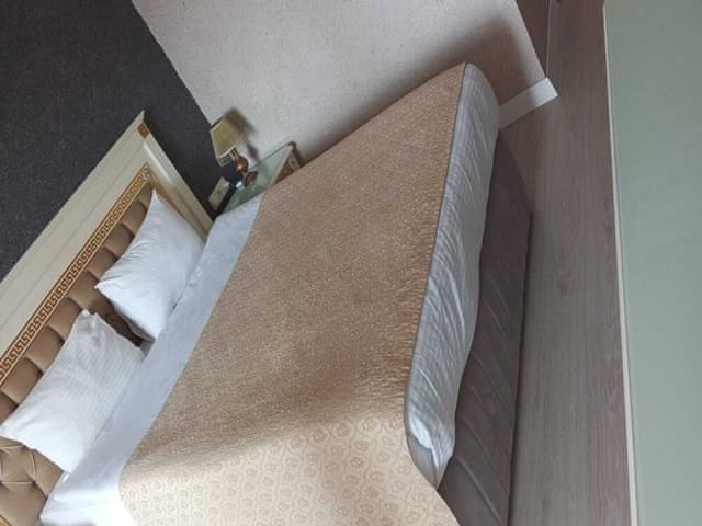 Family Room, 1 Bedroom