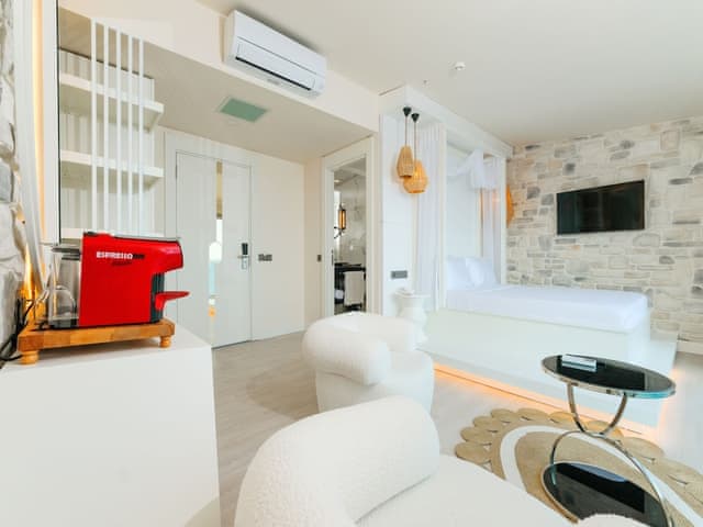 Deluxe Suite, Sea View